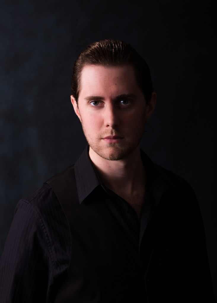 SINGING EXPERIENCE – Erik Potteiger